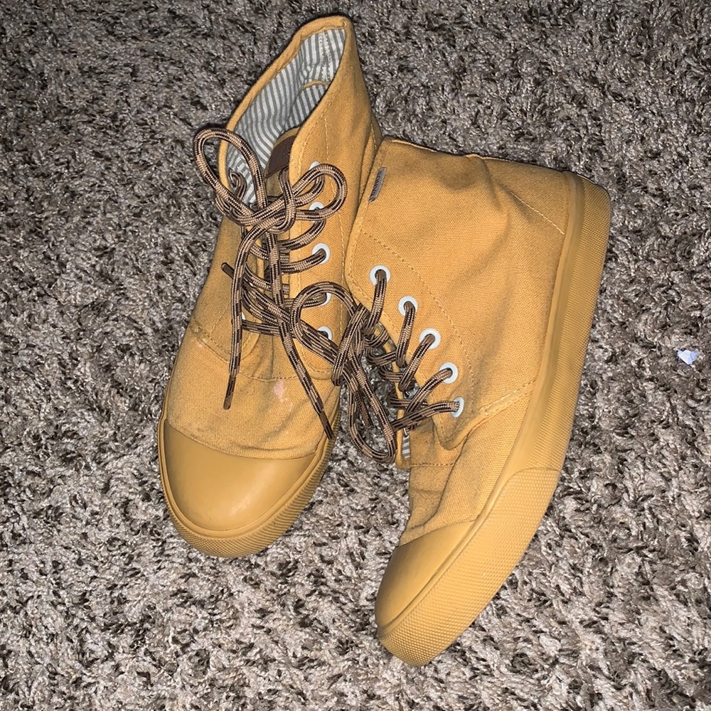 Bangs Shoes